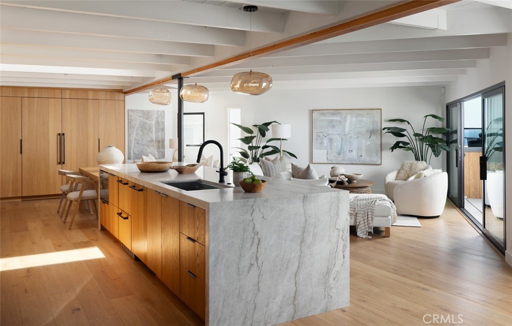 2604 Victoria Drive