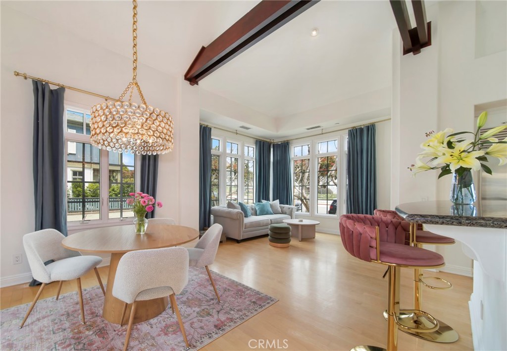 2741 Bungalow Place