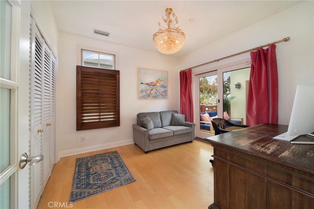 2741 Bungalow Place
