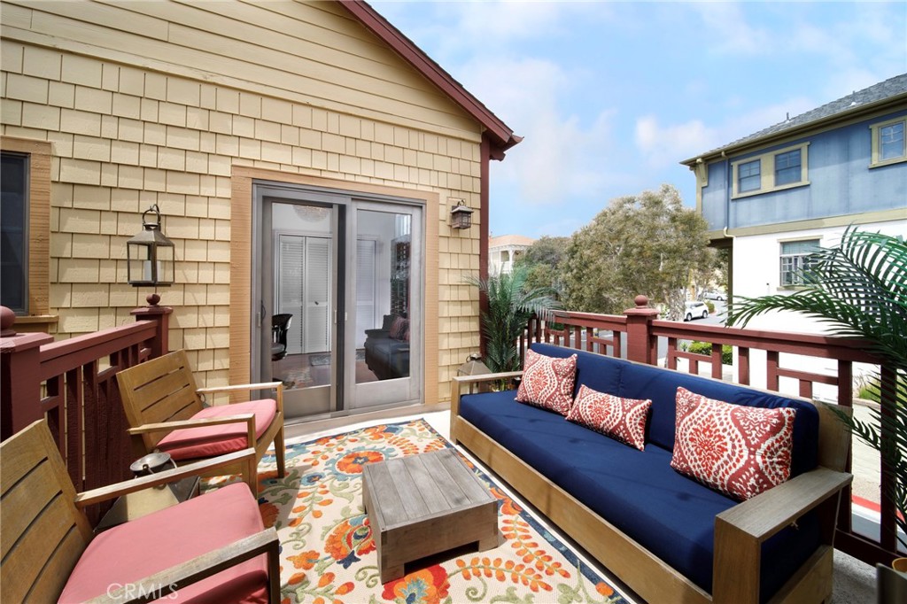 2741 Bungalow Place