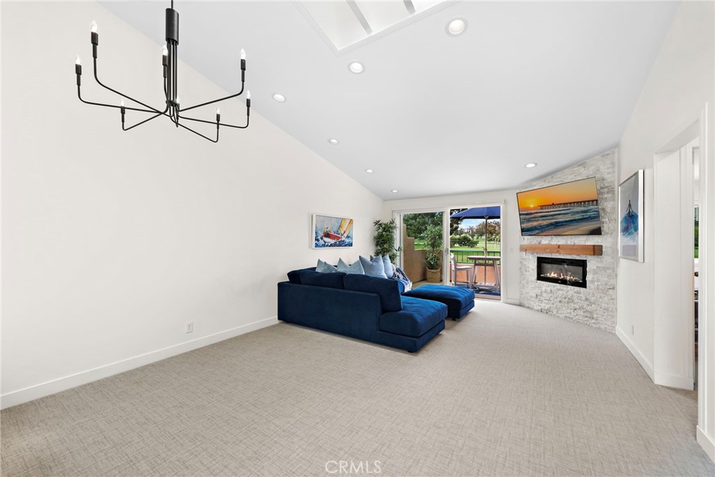 408 Villa Point Drive