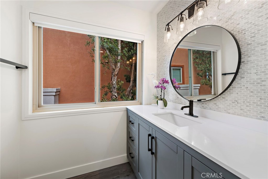 408 Villa Point Drive