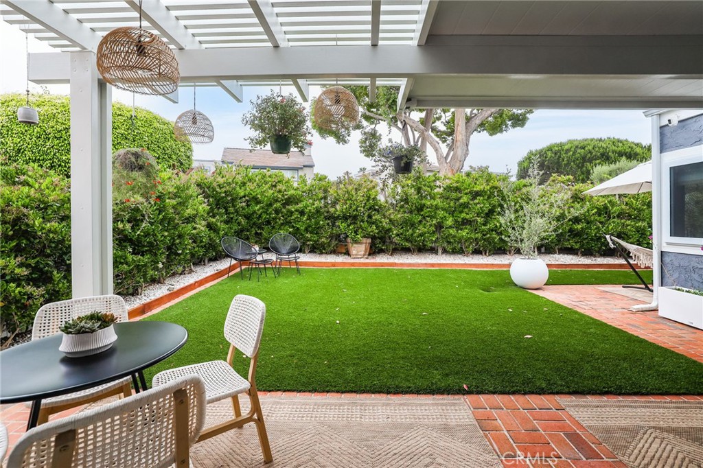 33586 Via Corvalian 23