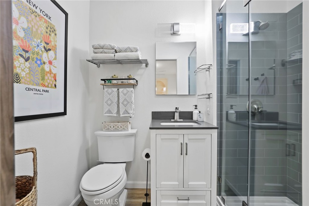 33586 Via Corvalian 23