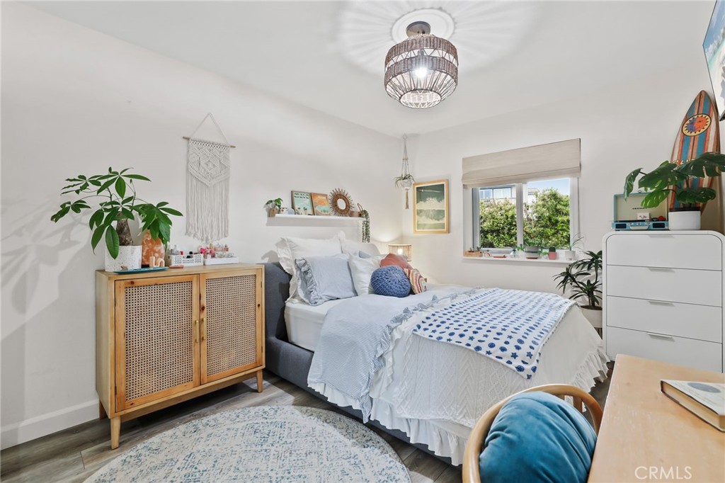 33586 Via Corvalian 23