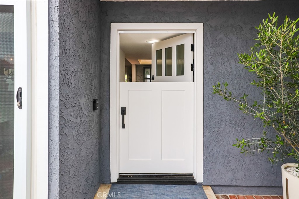 33586 Via Corvalian 23