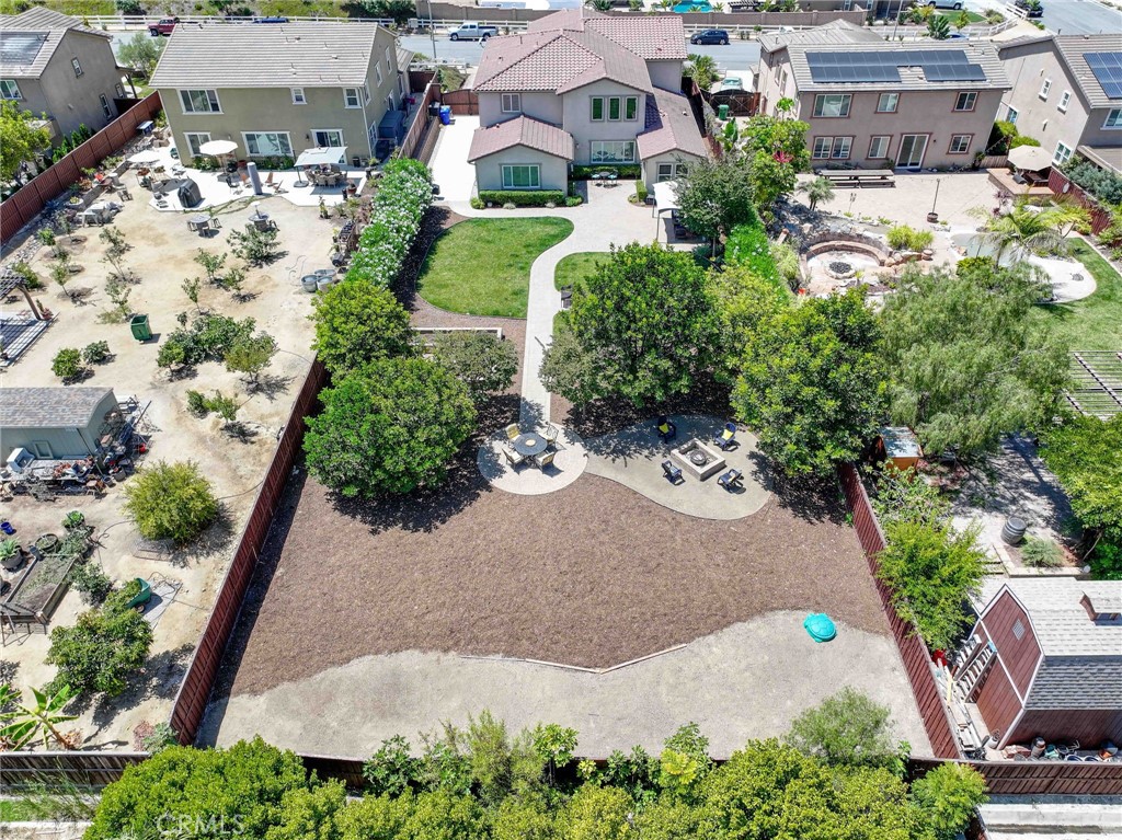 5572 Thoroughbred Street