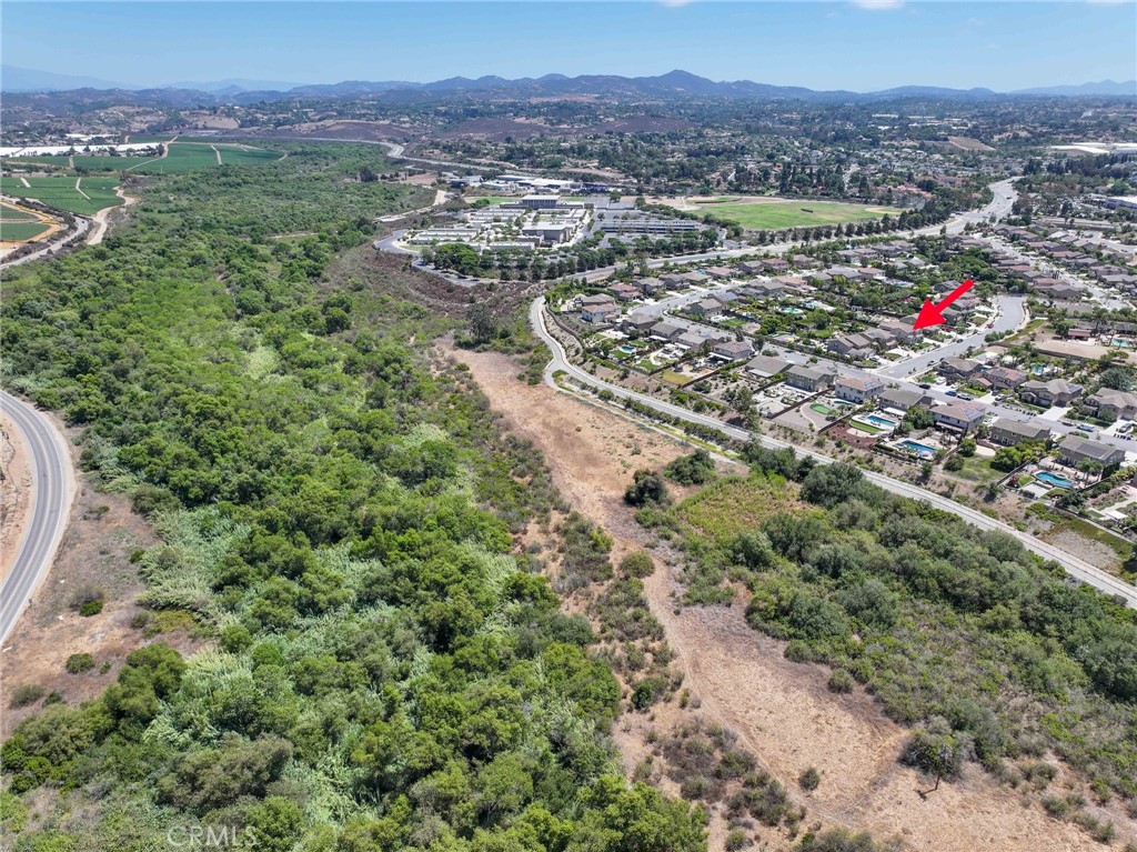 5572 Thoroughbred Street