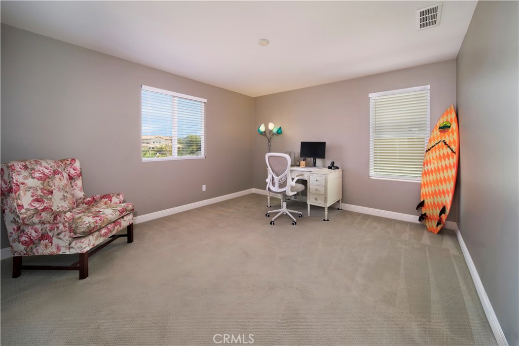 5572 Thoroughbred Street