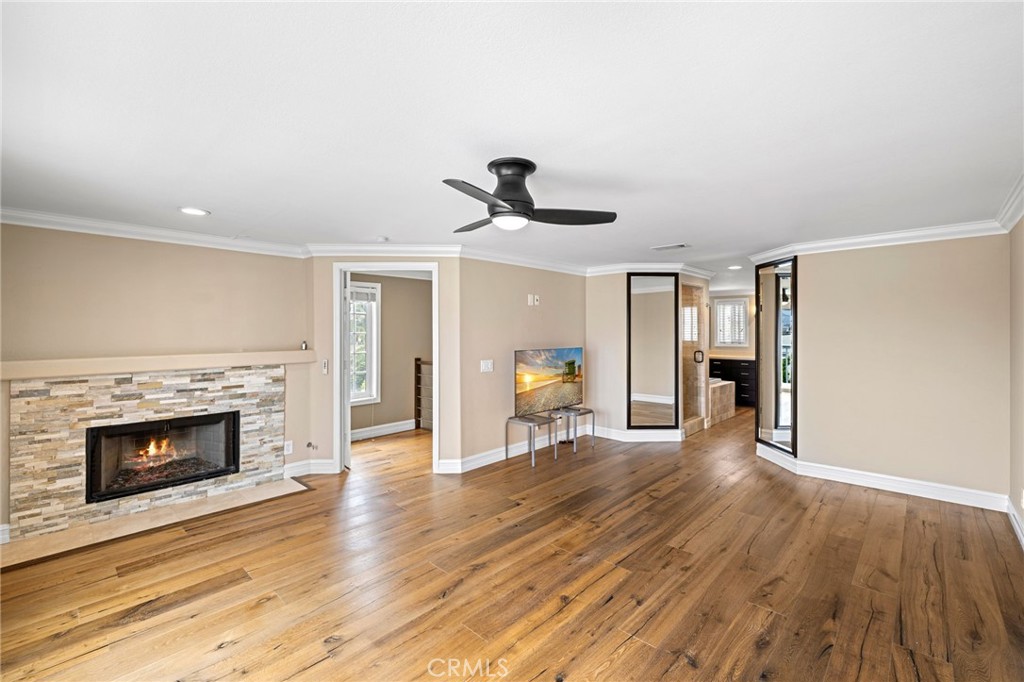 34279 Amber Lantern Street 11