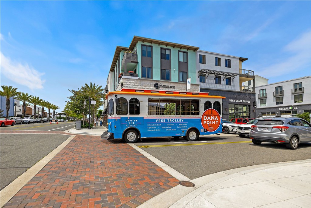 34279 Amber Lantern Street 11