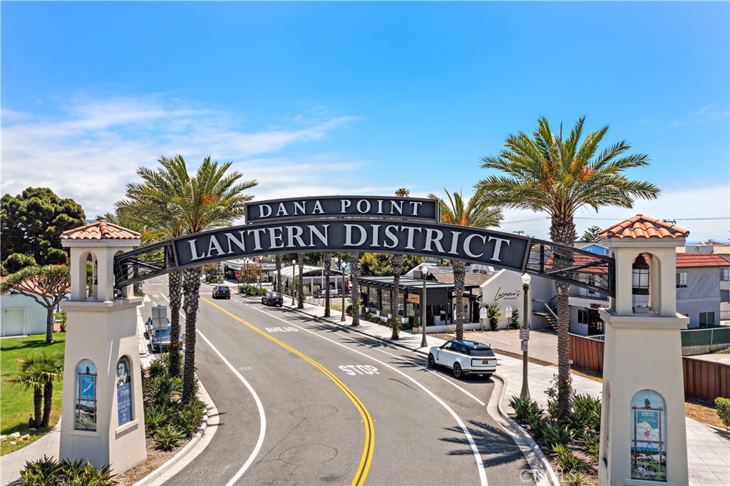 34279 Amber Lantern Street 11