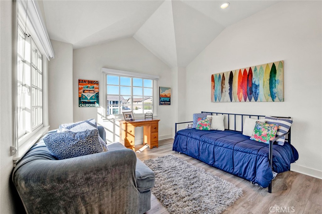 24432 Alta Vista Drive 15