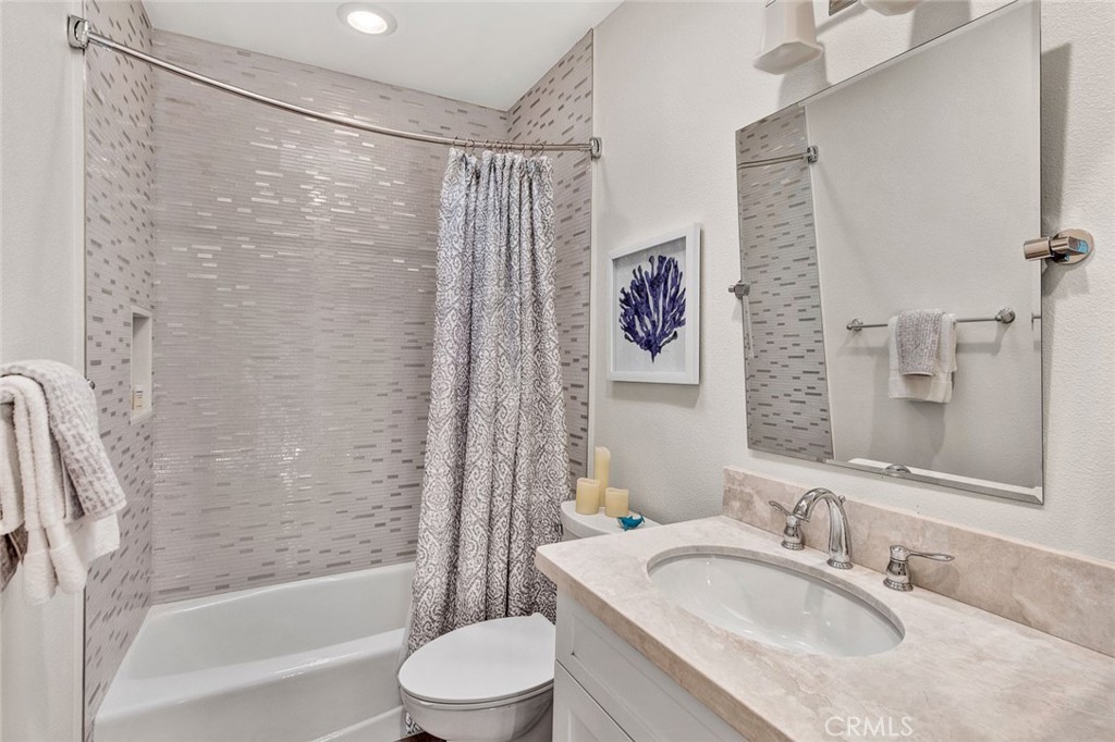 24432 Alta Vista Drive 15
