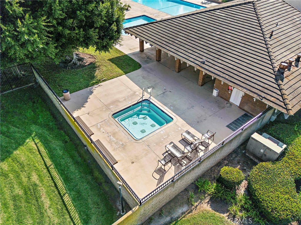 22246 Caminito Tasquillo