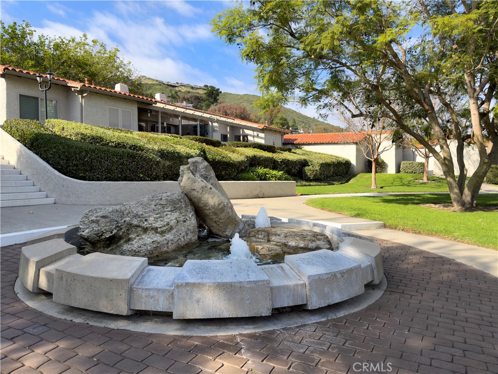 31216 W Nine Drive 15H