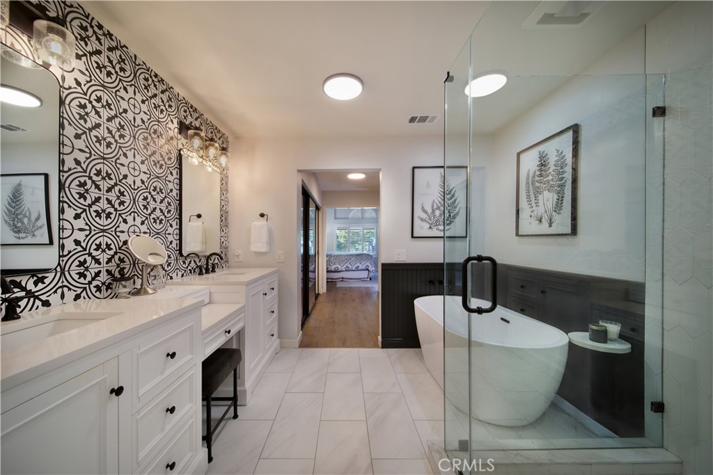 23361 Cypress Point