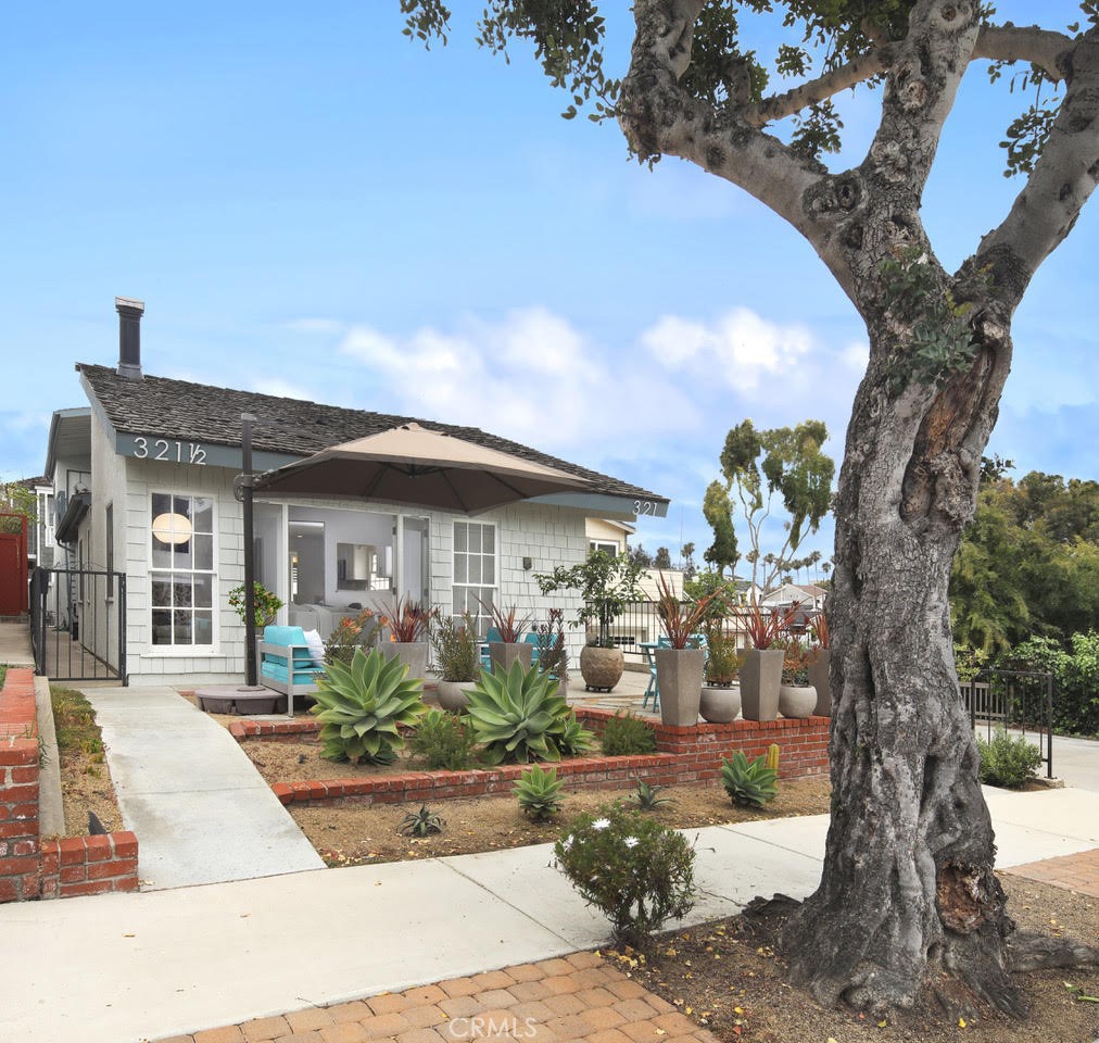 321 Iris Avenue
