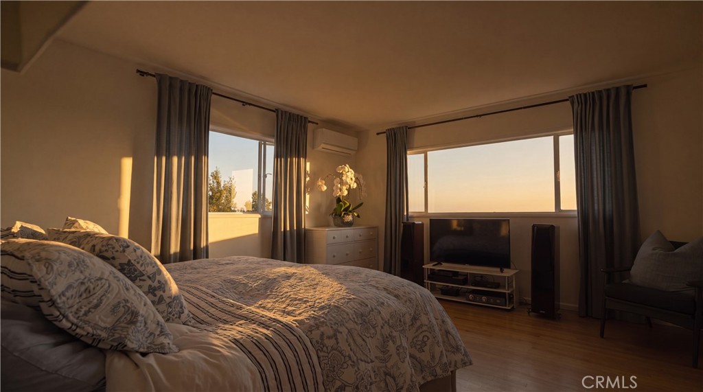 933 Coast View Drive