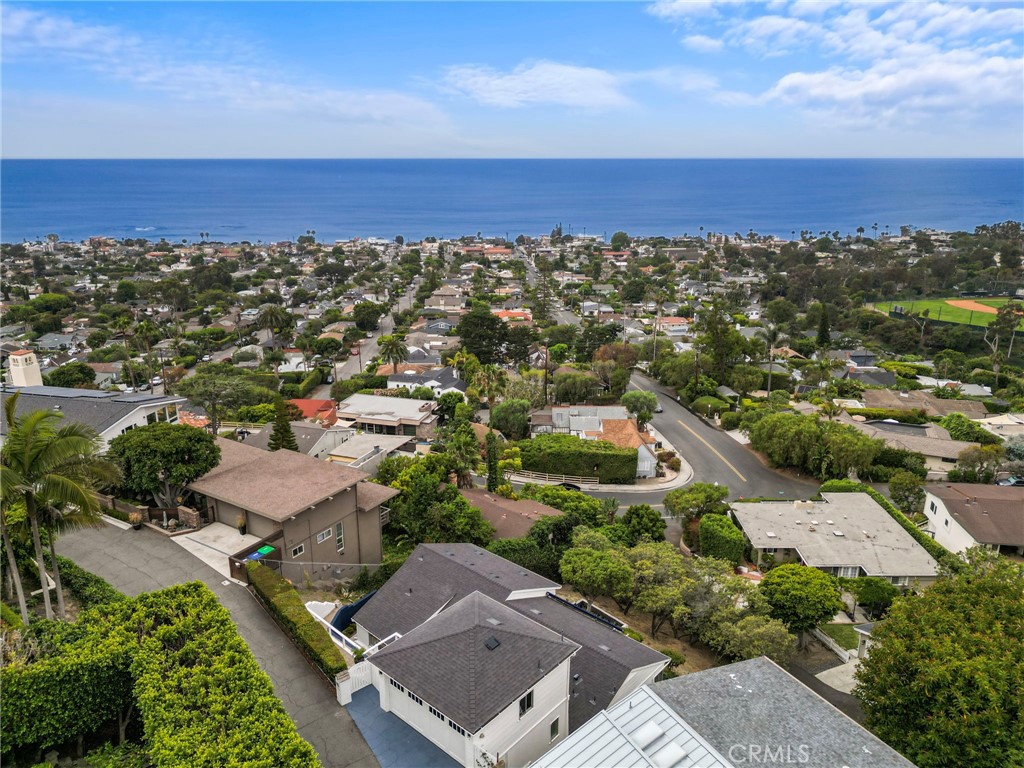933 Coast View Drive
