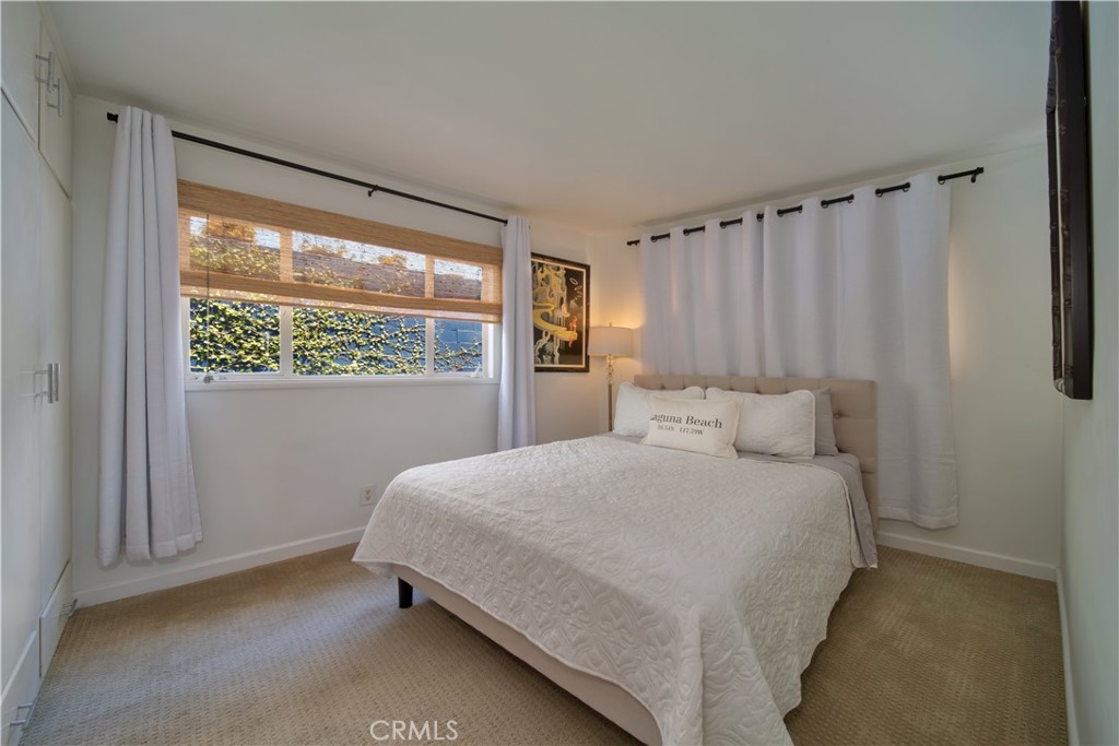 933 Coast View Drive