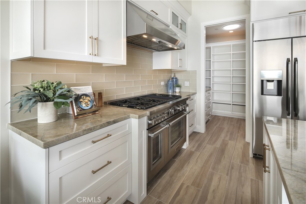 33971 Nauticus Isle