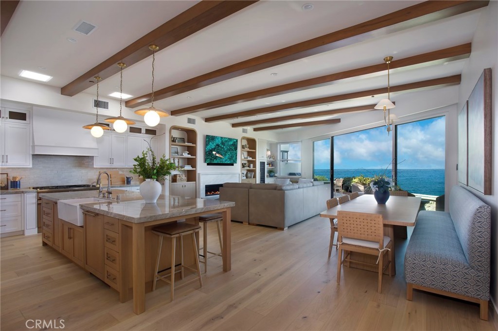 33981 Nauticus Isle