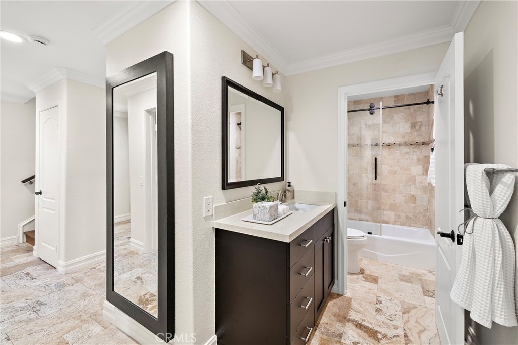 34279 Amber Lantern Street 11