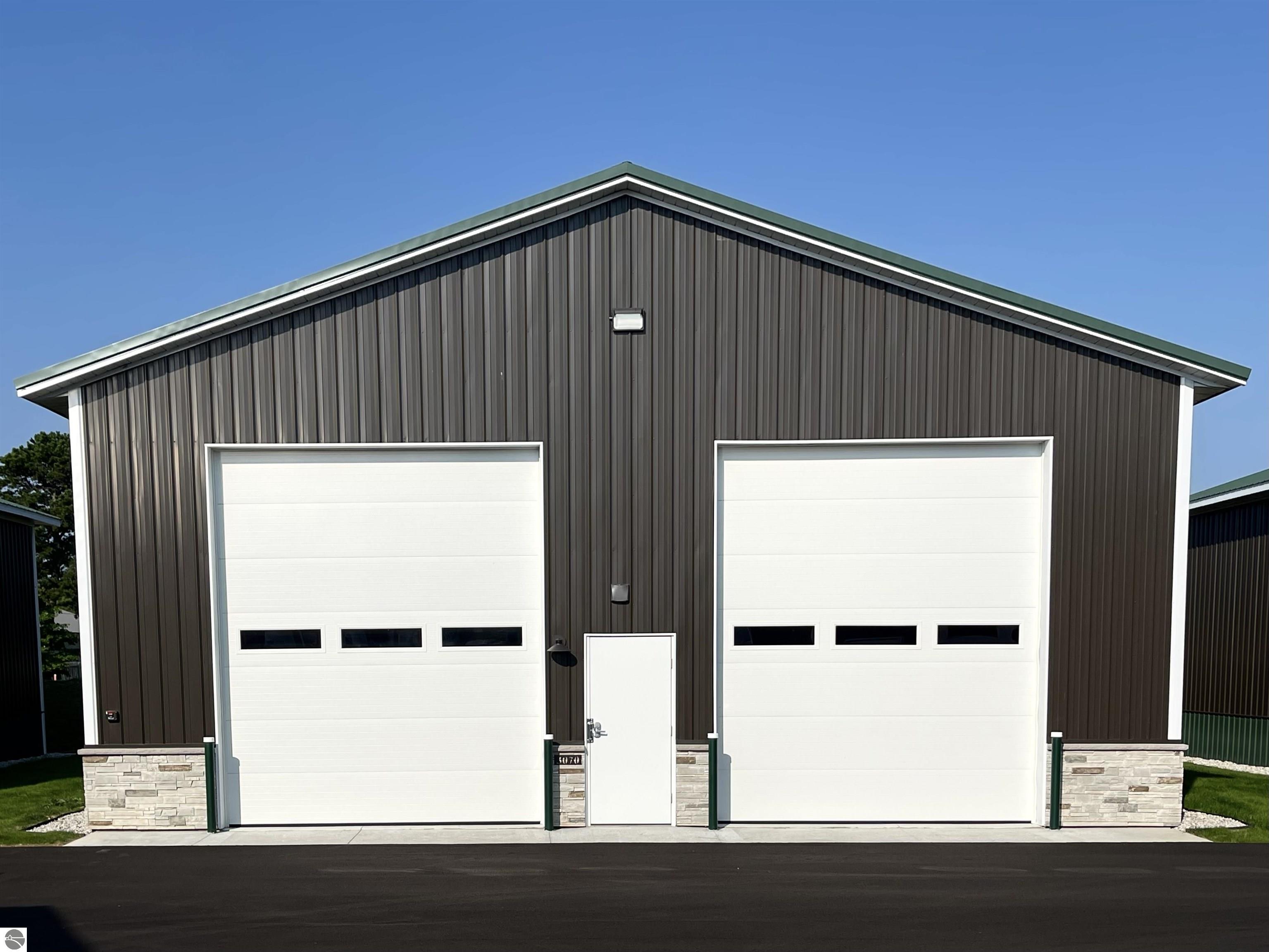 3057 Lucky Dog Lane # 7