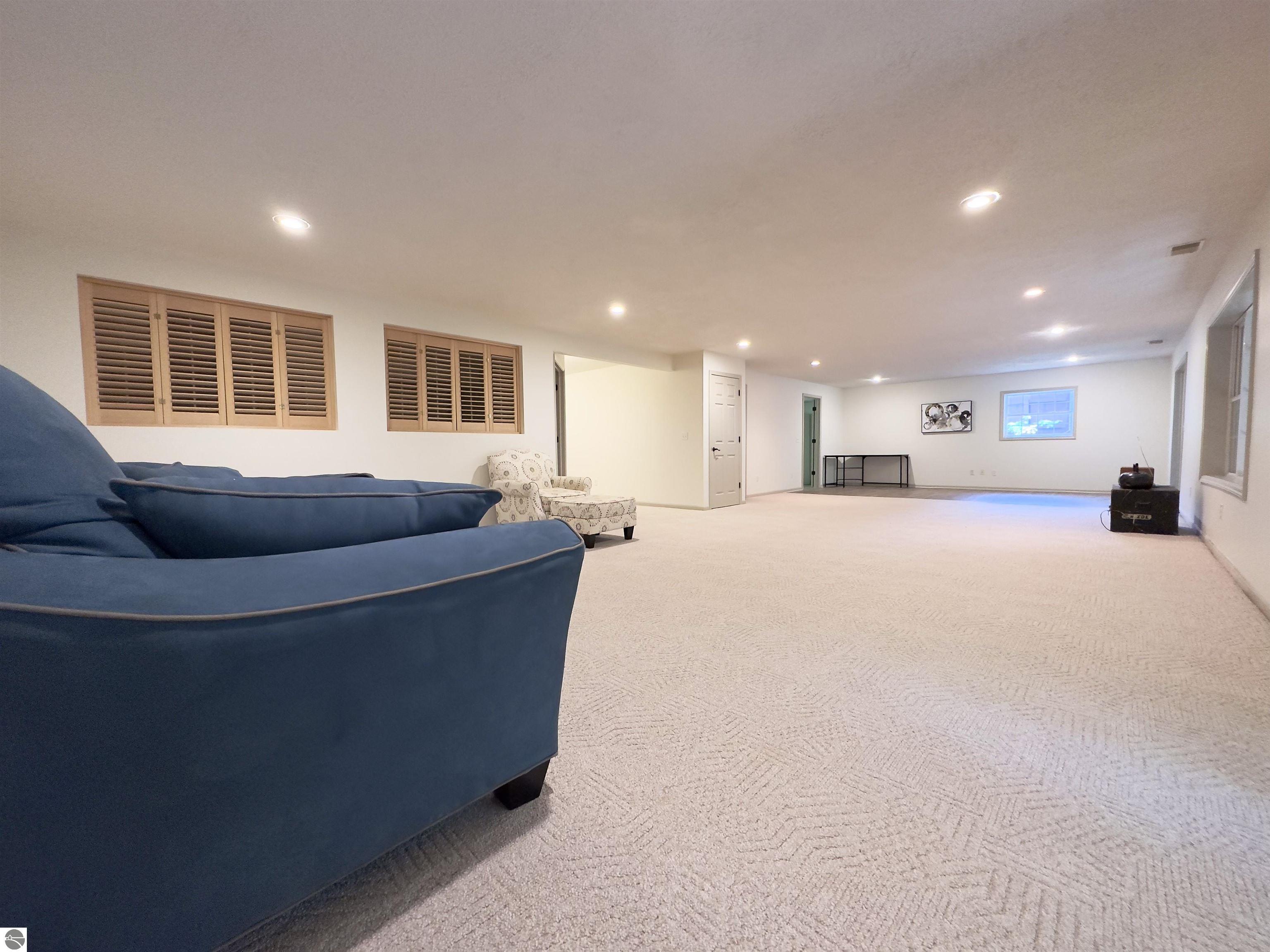 5494 Millbrook Drive # 14