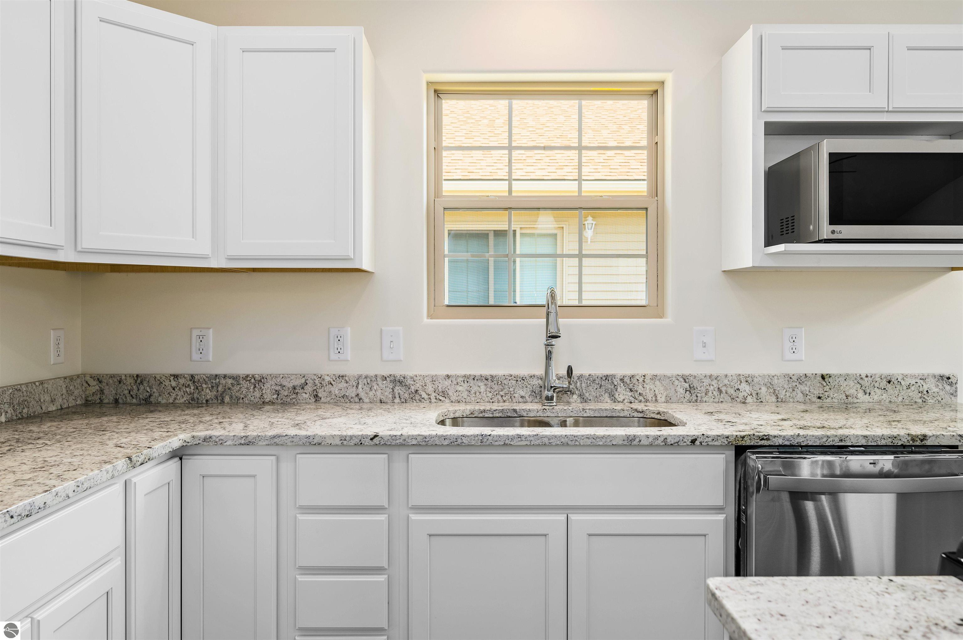 9842 Deer Track Court # 19