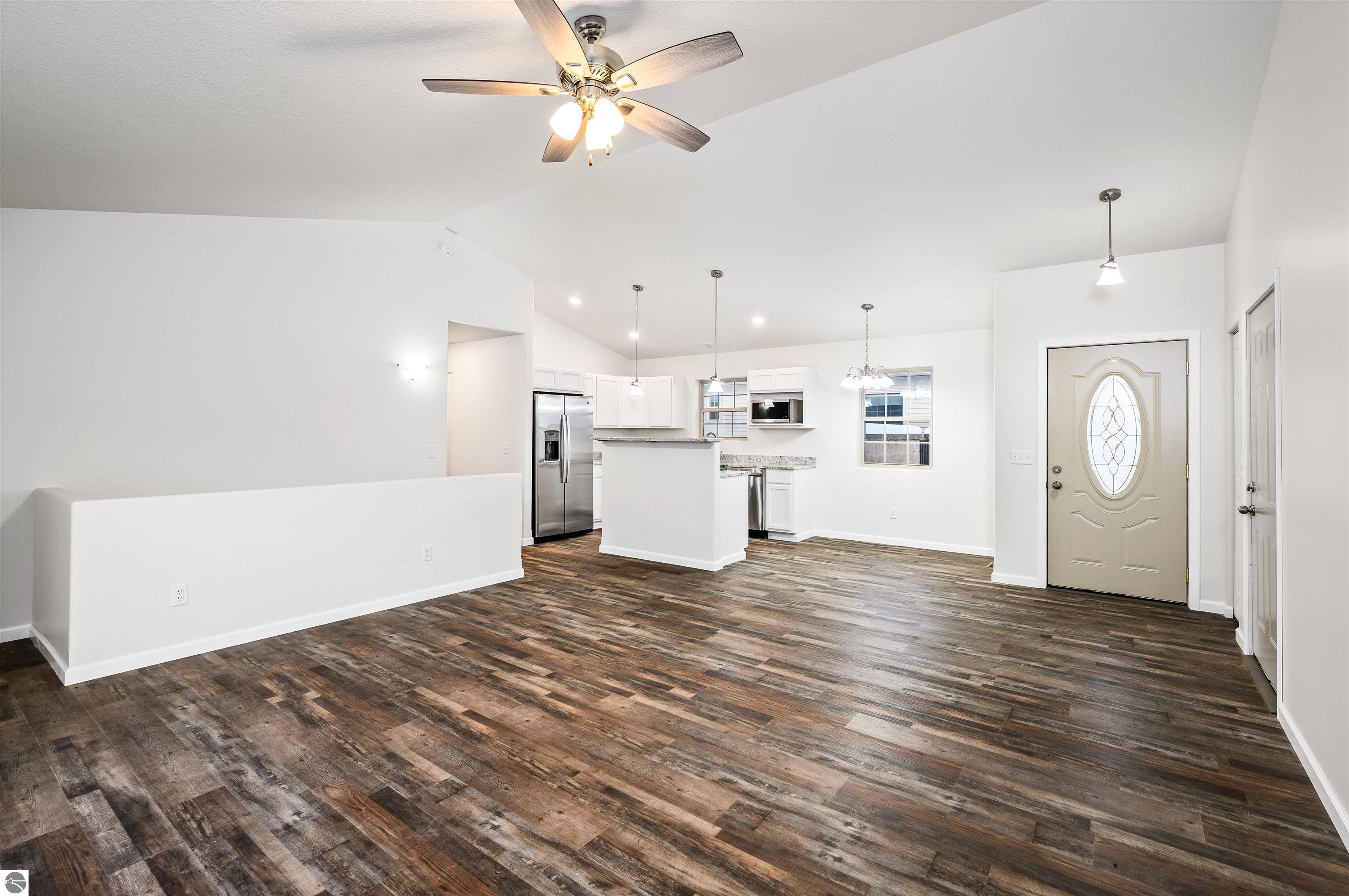 9842 Deer Track Court # 19