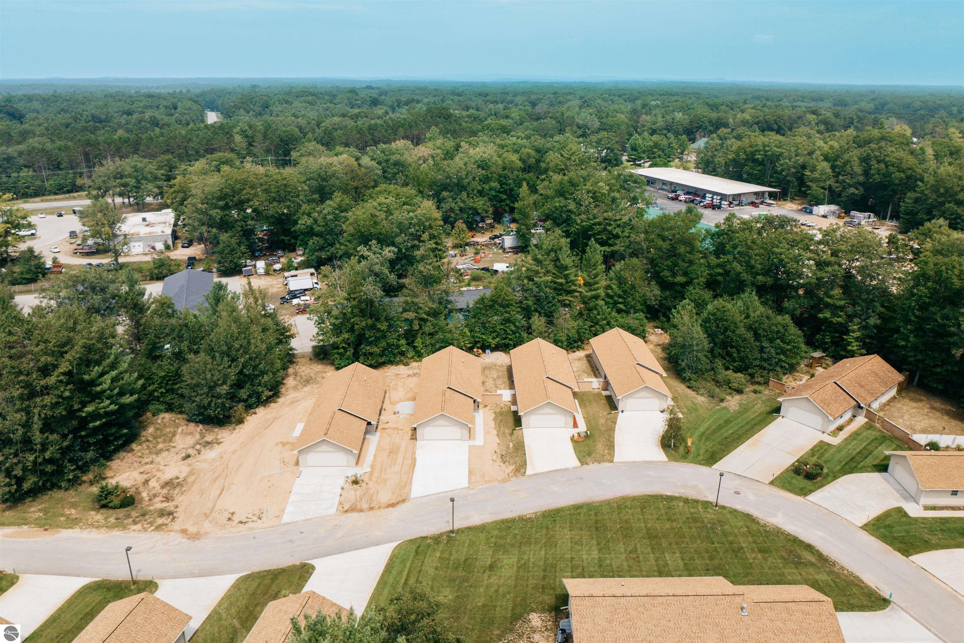 9842 Deer Track Court # 19