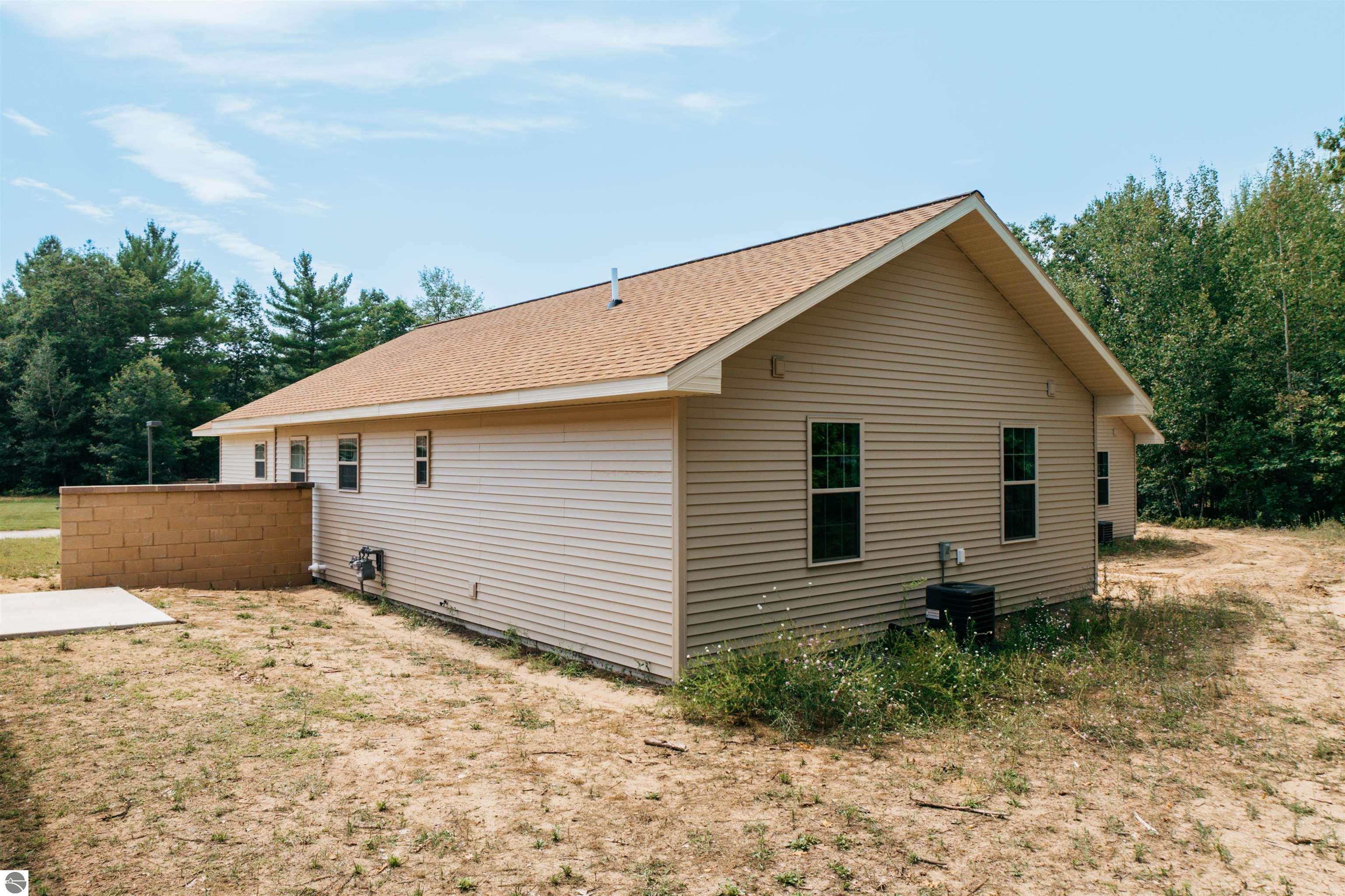 9842 Deer Track Court # 19