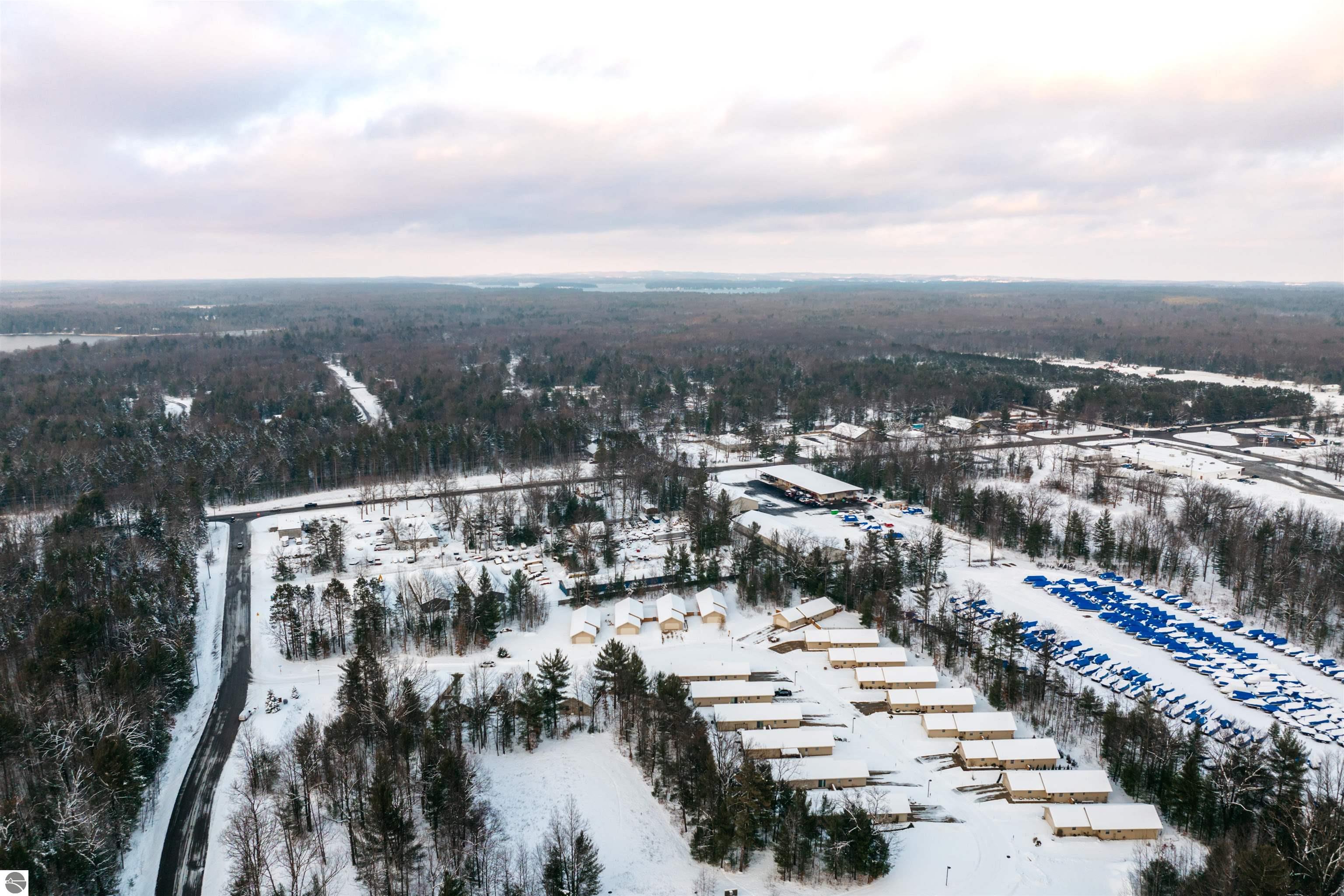 9842 Deer Track Court # 19