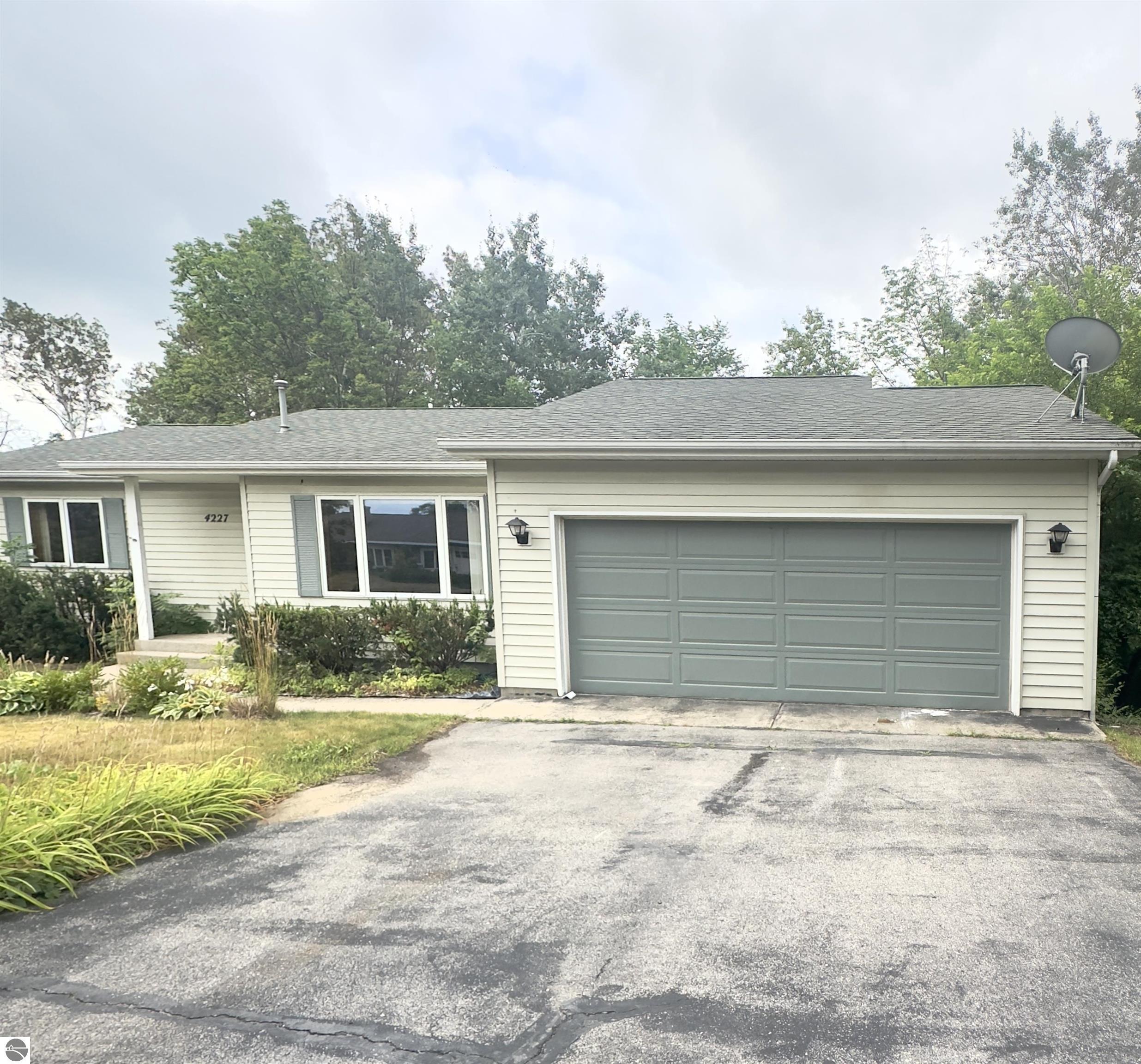 4227 Summerhill Road