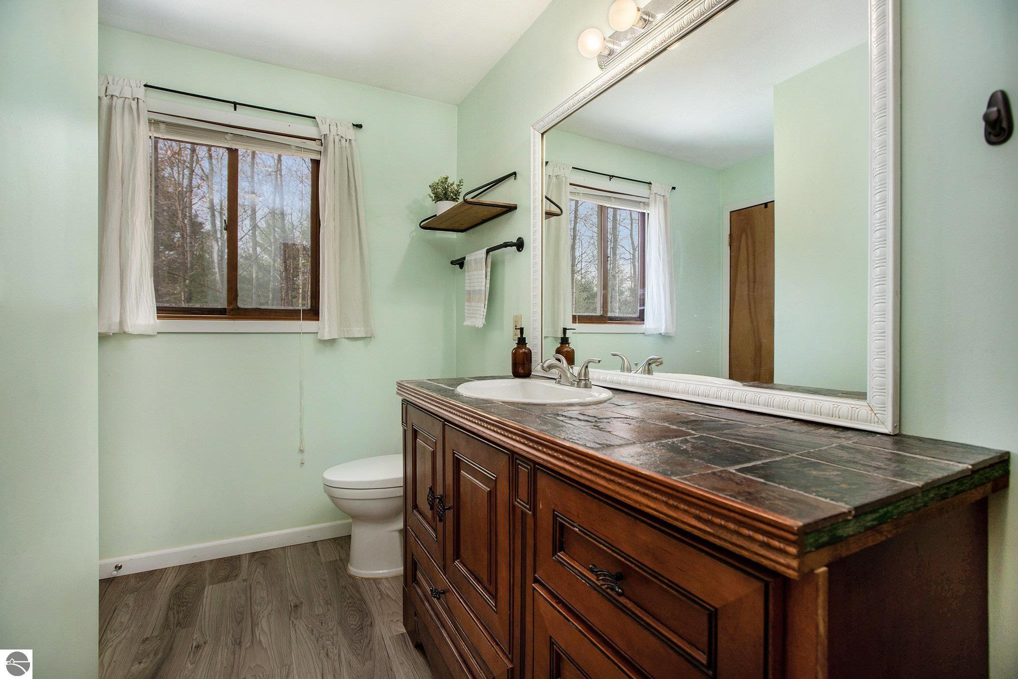 1539 NE Katinka Drive