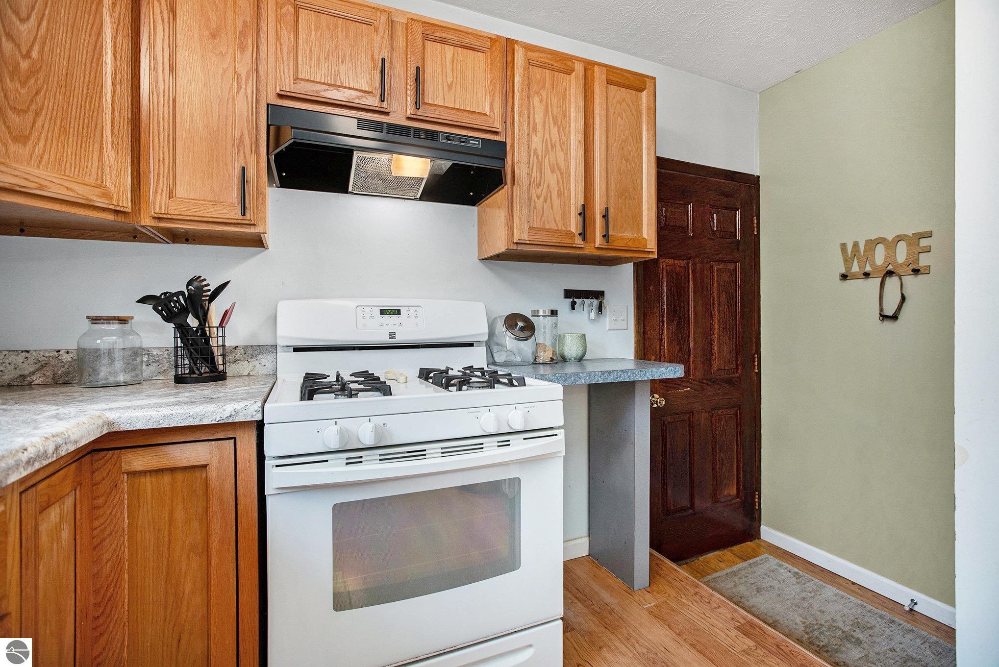 1539 NE Katinka Drive