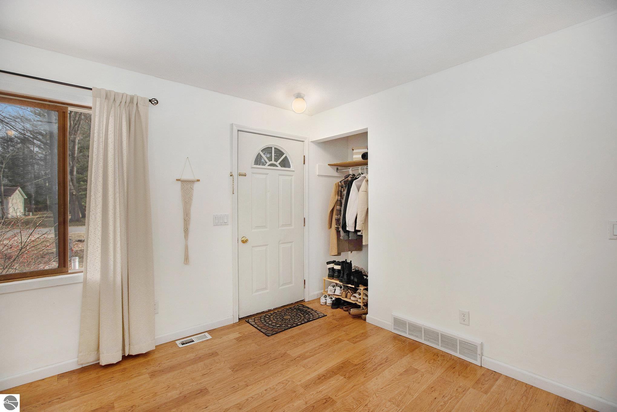 1539 NE Katinka Drive