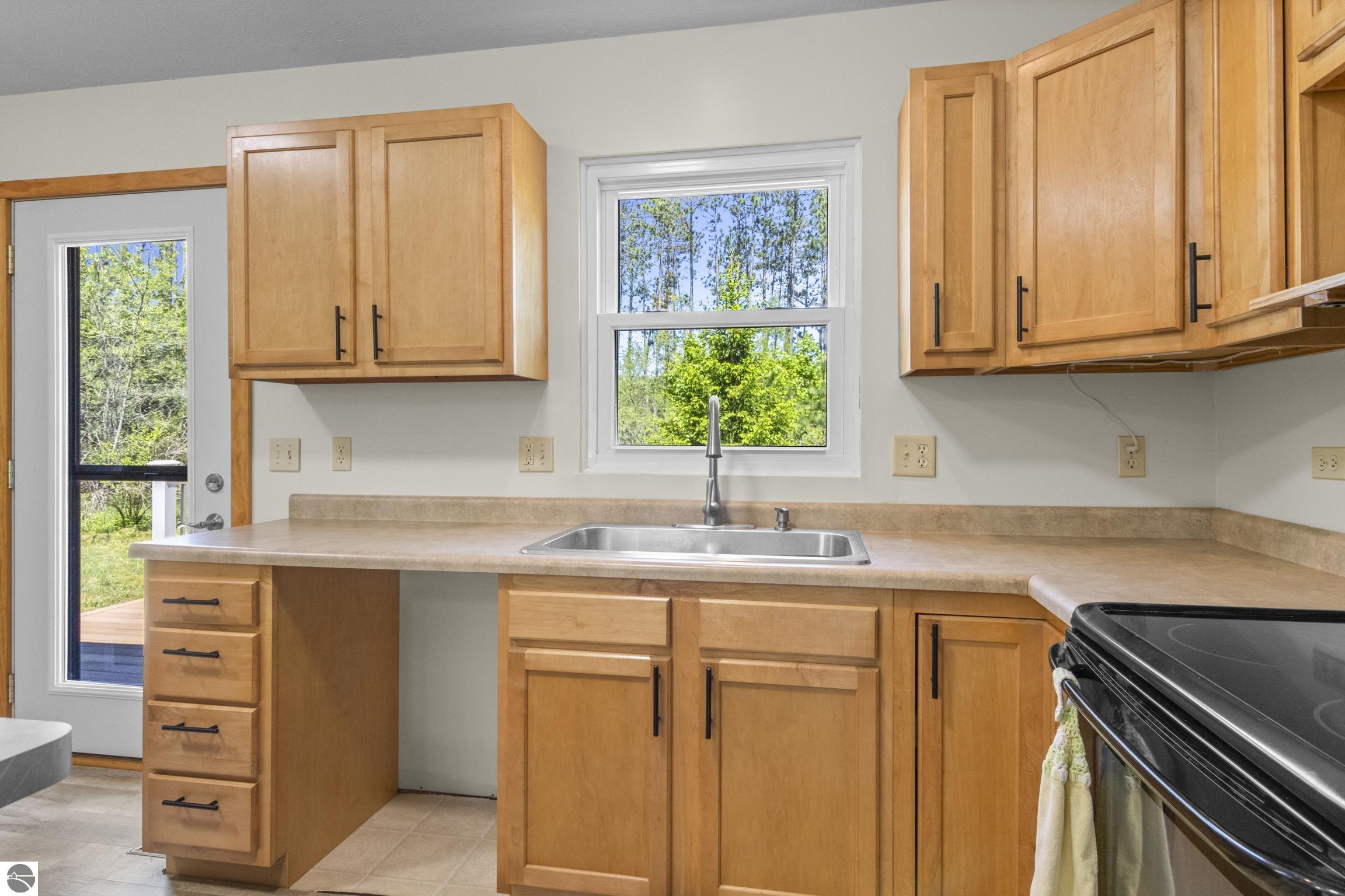 2901 Woodqueen Trail