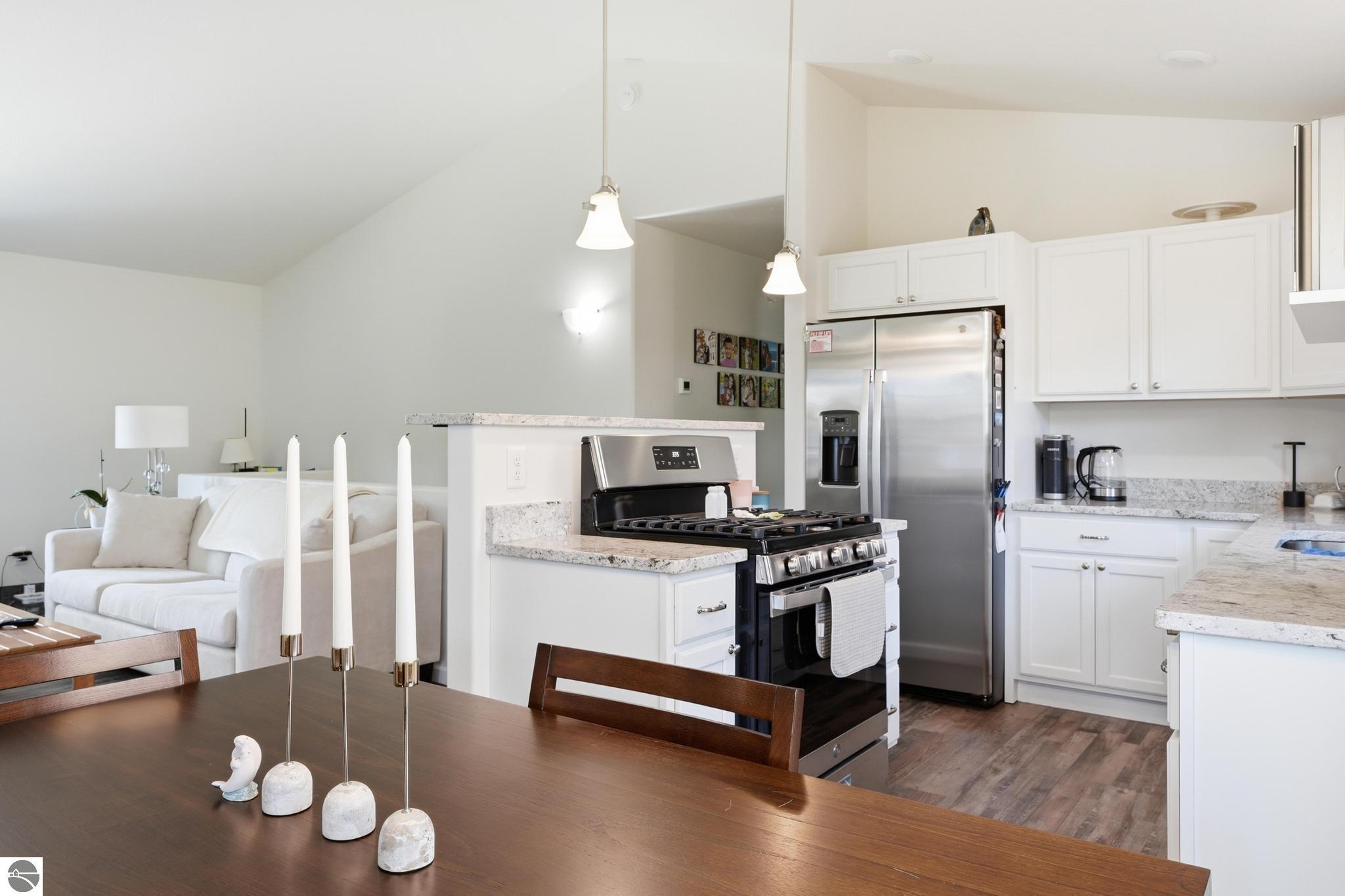 9842 Deer Track Court