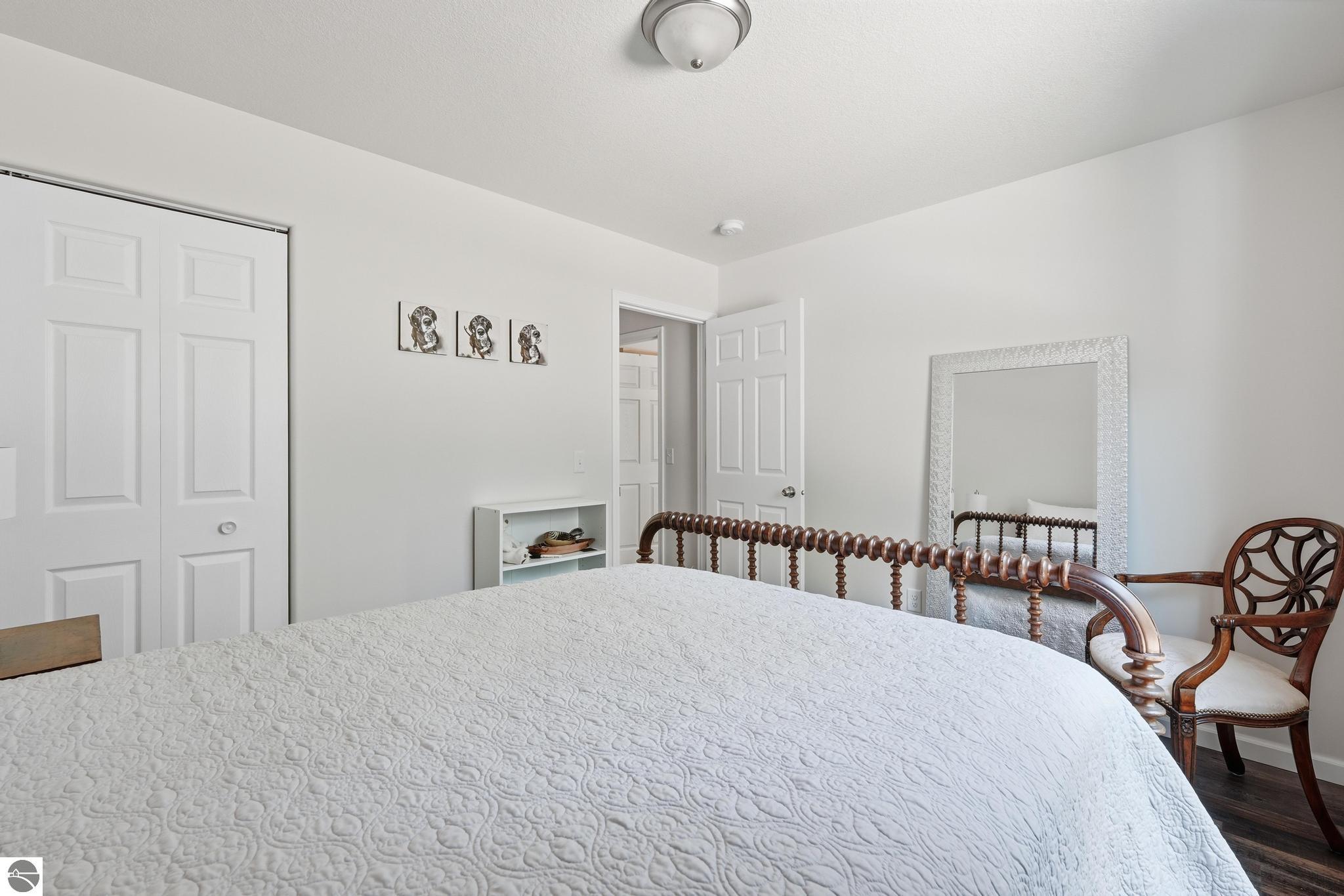 9842 Deer Track Court