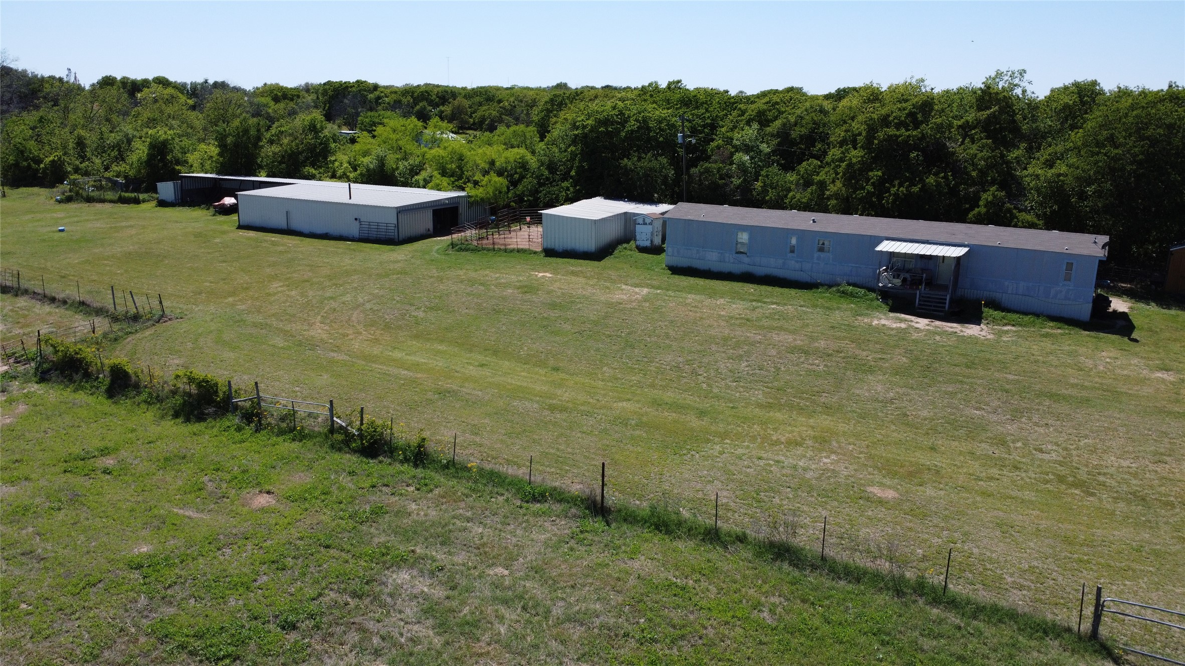 582 Highway 3381