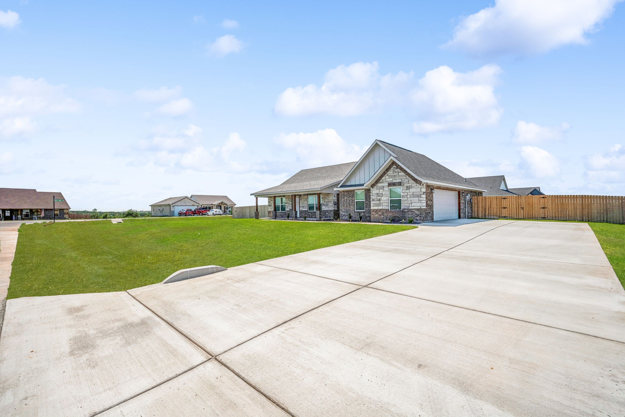 1033 Samantha Drive