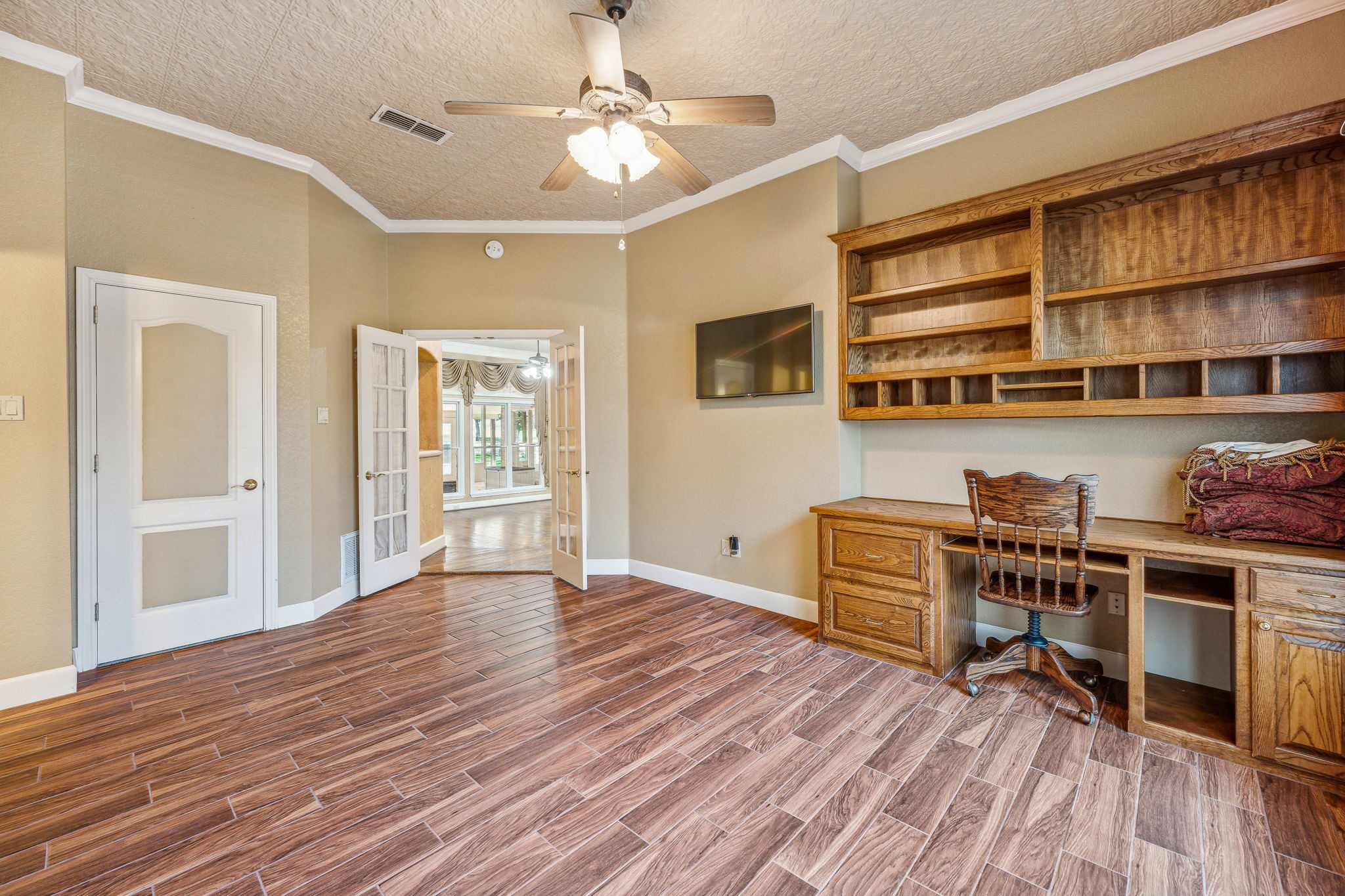3200 Neri Road