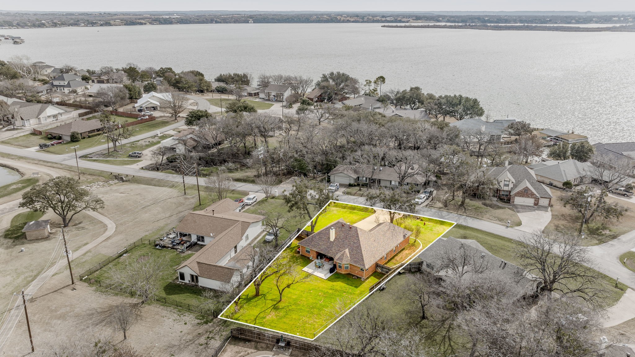 5226 Fairway Circle