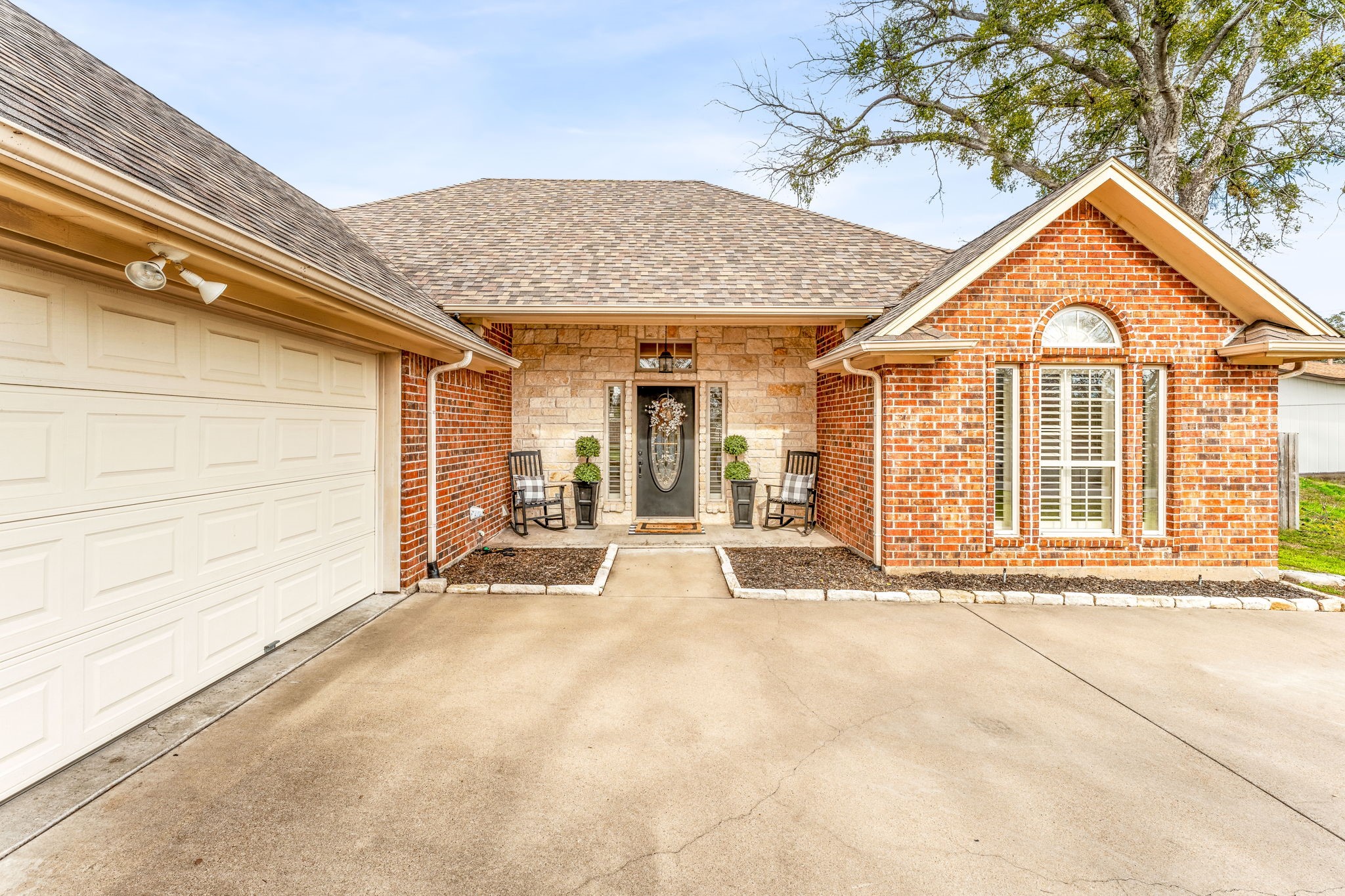 5226 Fairway Circle