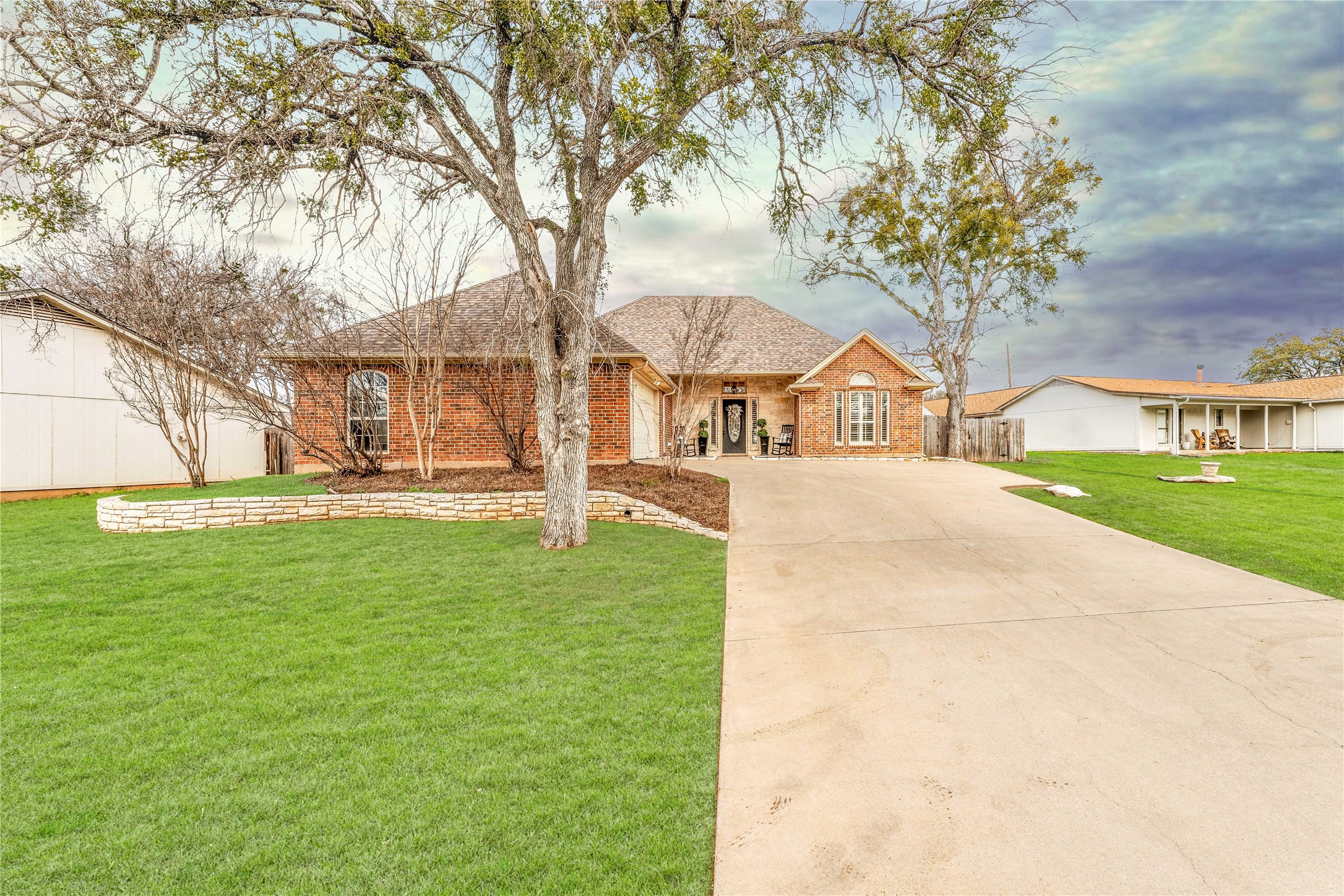 5226 Fairway Circle
