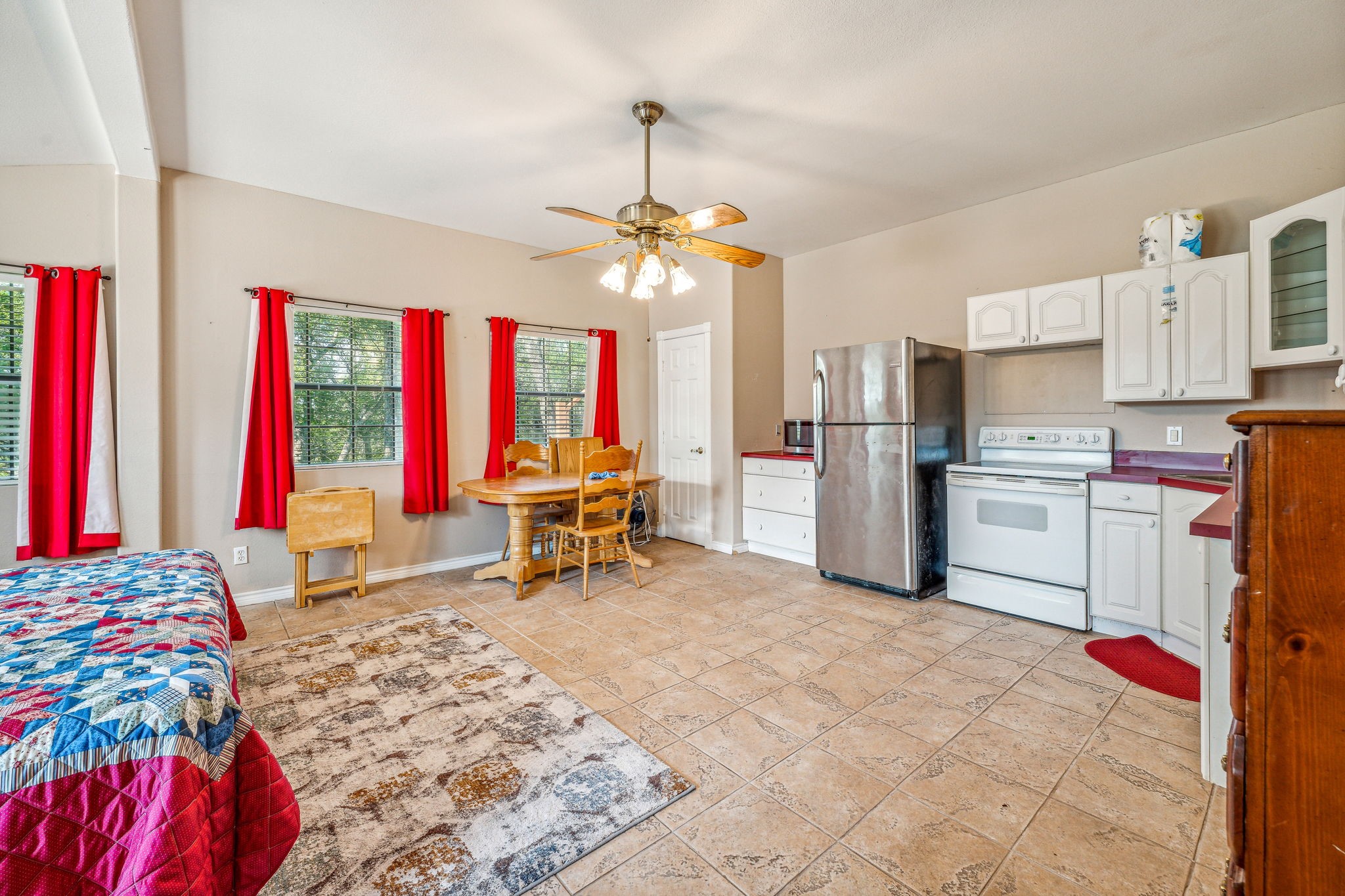 1433 County Road 306a