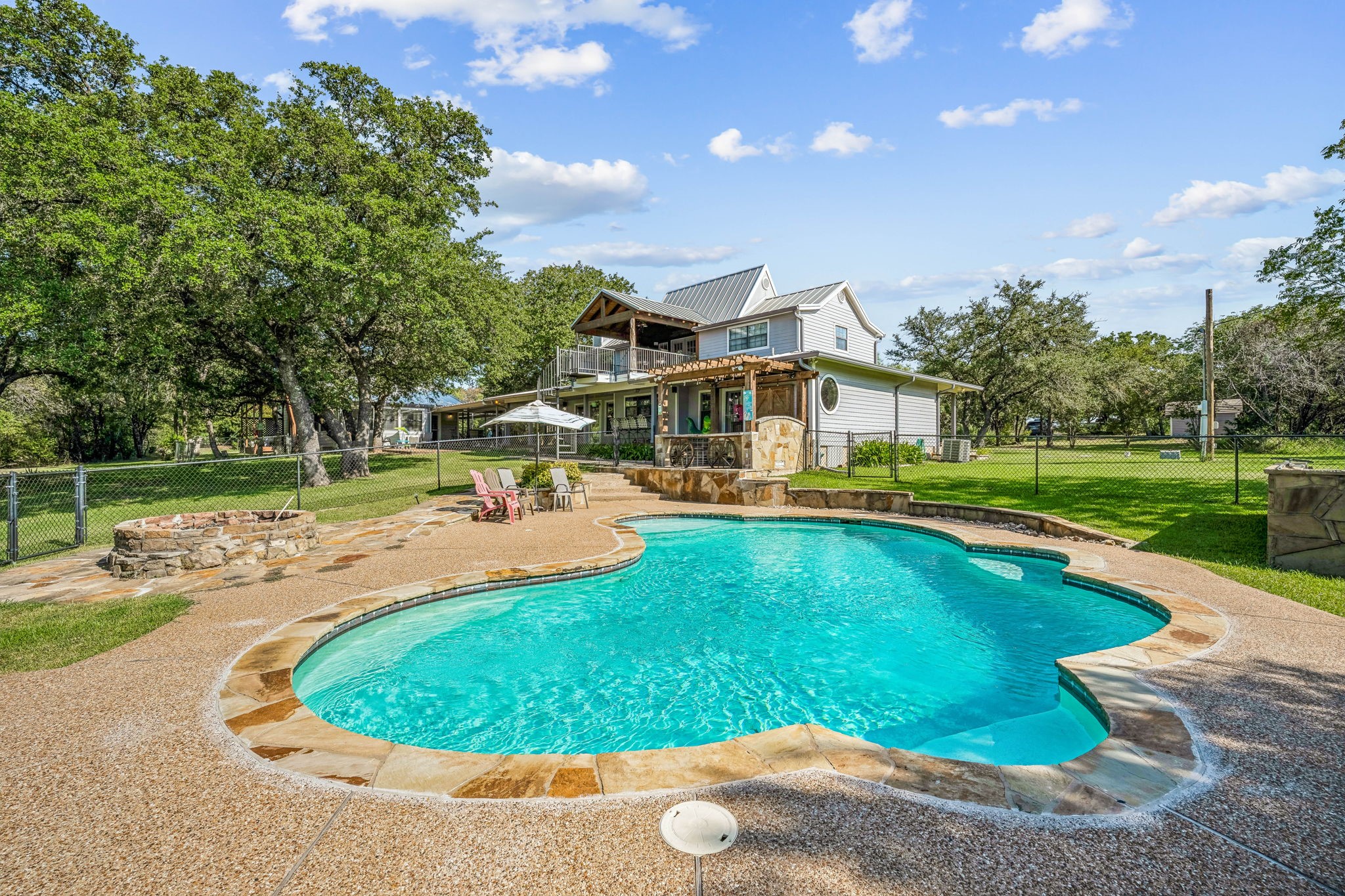 1433 County Road 306a